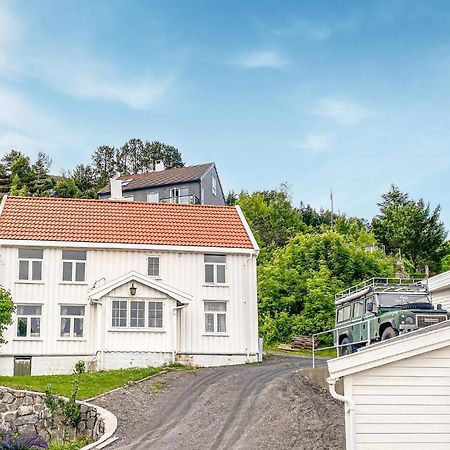 Awesome Home In Kristiansund With House Sea View Exteriér fotografie