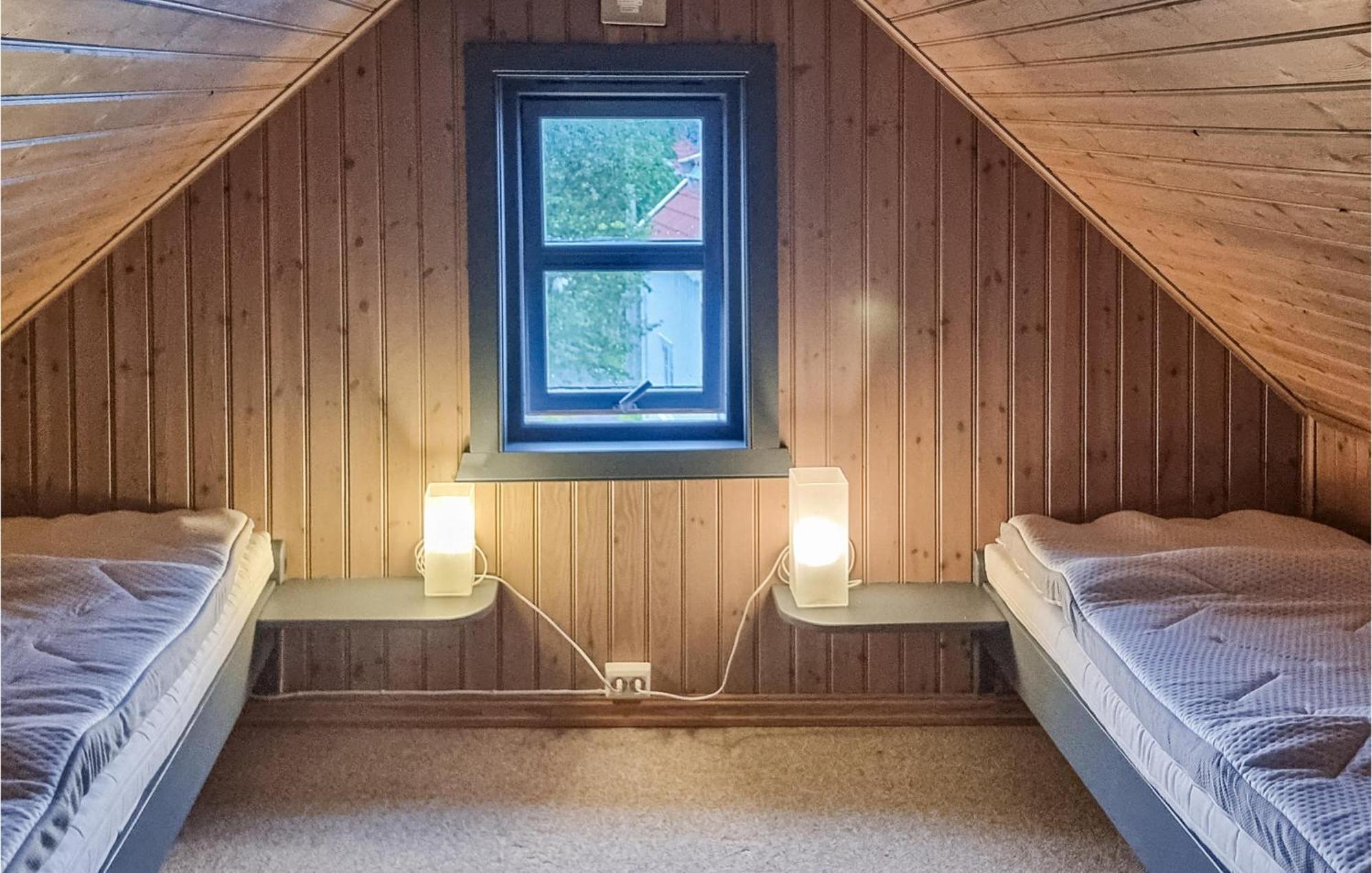 Awesome Home In Kristiansund With House Sea View Exteriér fotografie