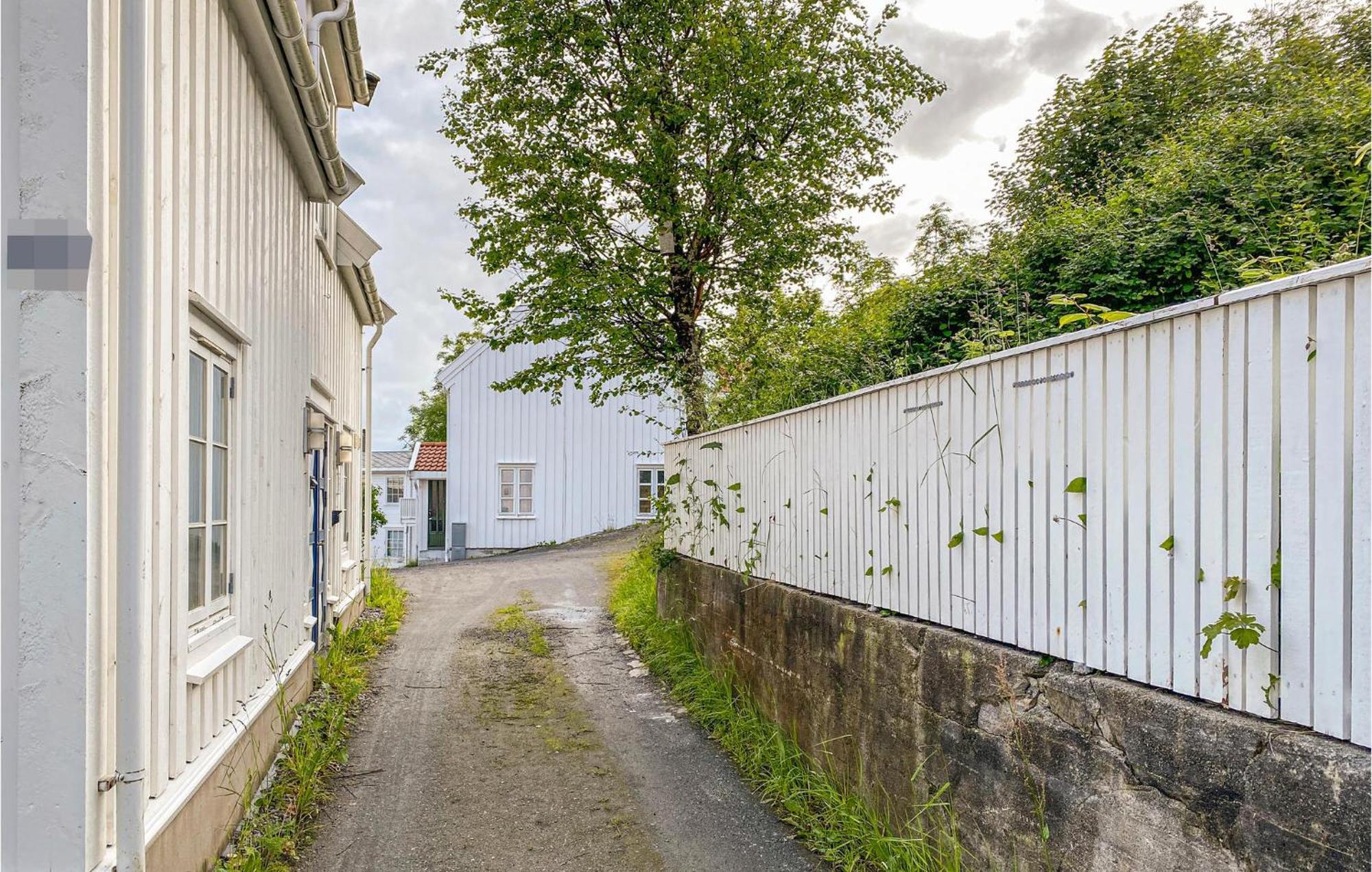 Awesome Home In Kristiansund With House Sea View Exteriér fotografie